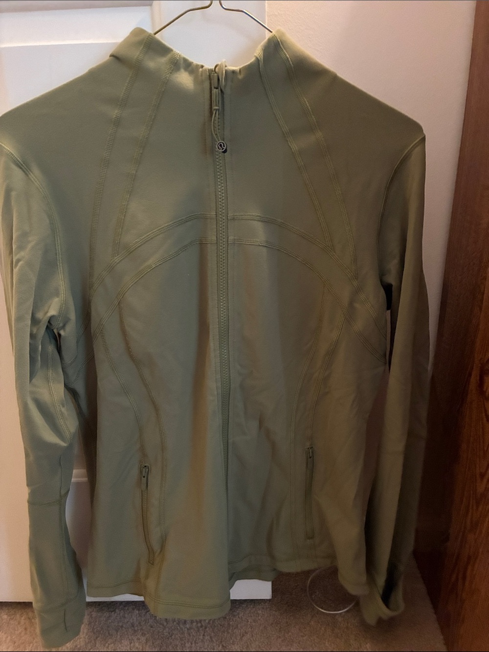 lululemon athletica Olive Utility Zip Jacket - Picture 3 of 7